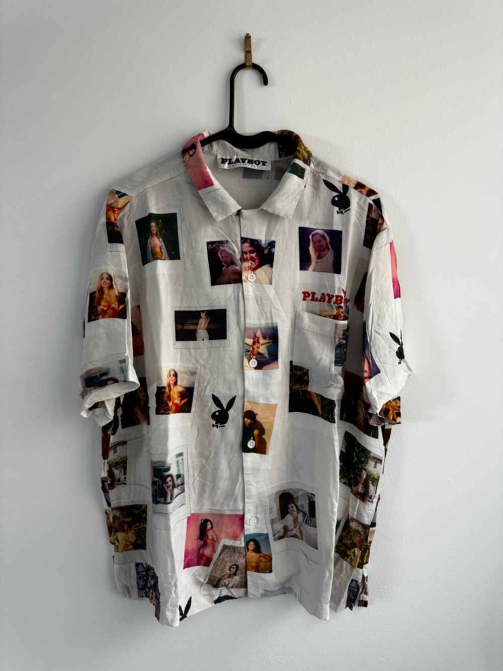 PLAYBOY White Short-Sleeve Photo Collage Button-Down Shirt